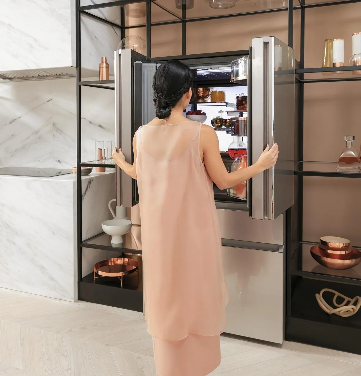 Cafe CVE28DM5NS5 Caf(eback)™ ENERGY STAR® 27.8 Cu. Ft. Smart 4-Door French-Door Refrigerator in Platinum Glass