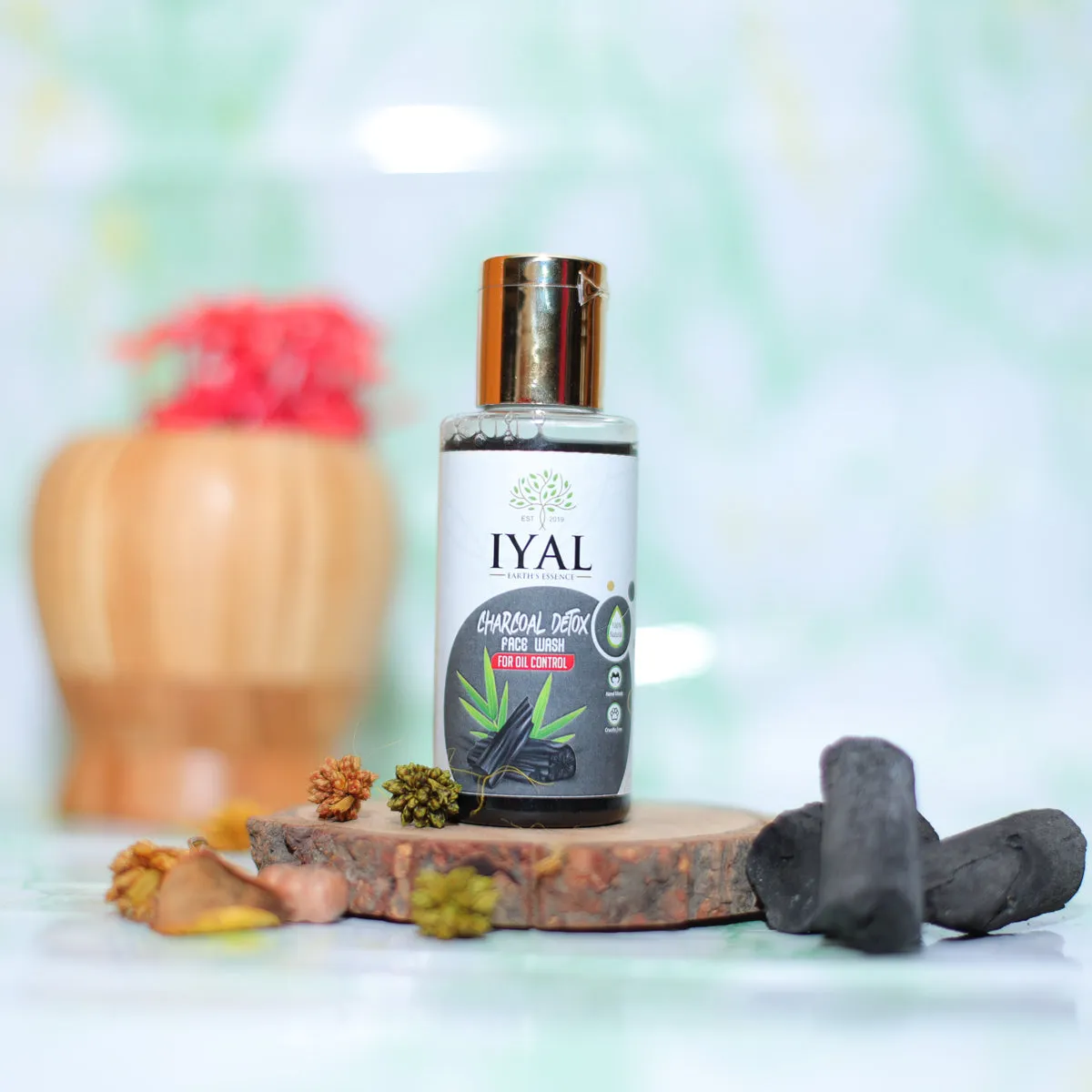 Charcoal Detox Facewash